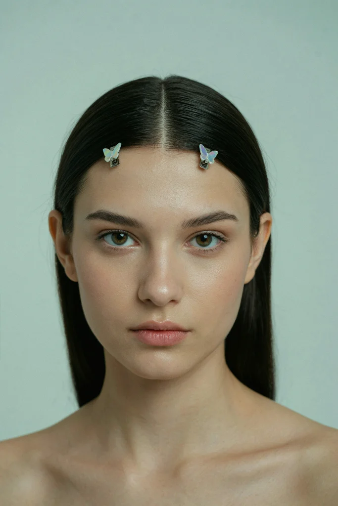  Butterfly Clip Middle Part Straight Hair