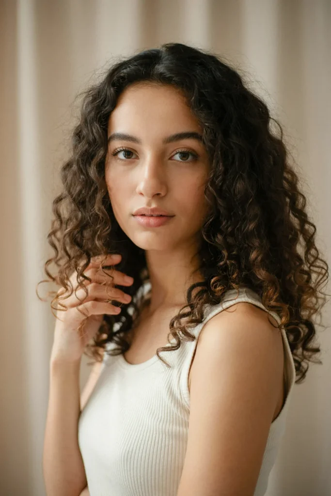 curly open hair style